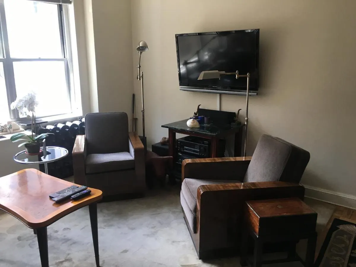 ניו יורק Upscale, Large, High-Ceilings, Mid-Town Doorman Nyc Apartment Centrally Located